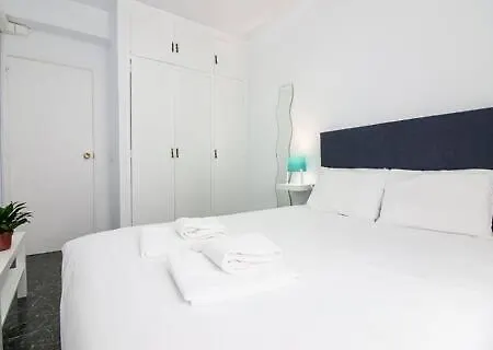 Apartamento Living Malagueta With Parking Free Málaga